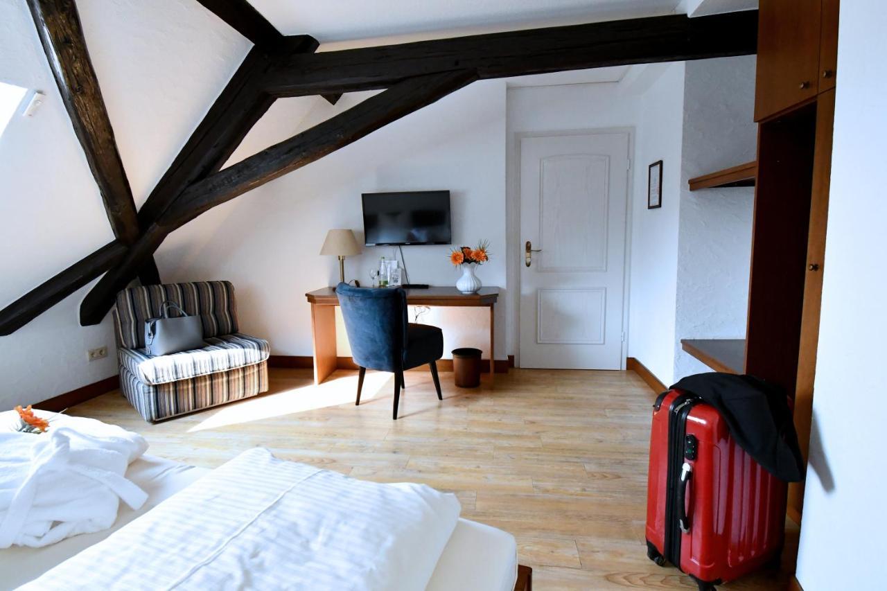 Gasthof Gruener Baum Dettelbach Extérieur photo